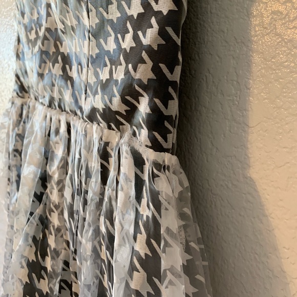 Asos strapless party dress - new with tags - Picture 4 of 8